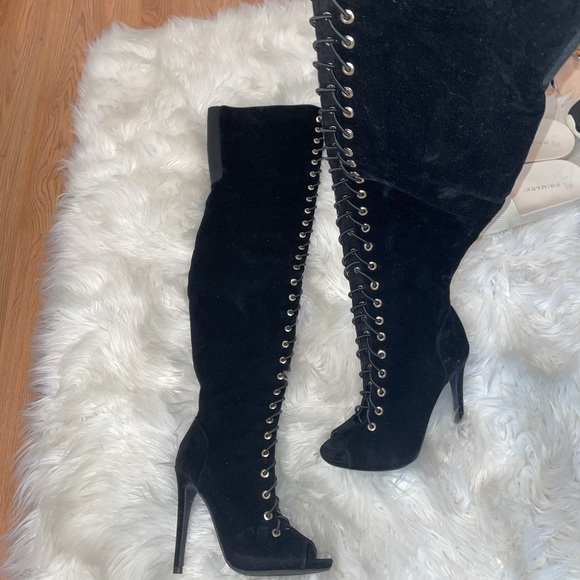 Thigh High Boots - Picture 1 of 4